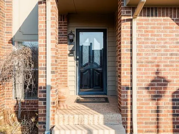 6204 Waterford Blvd APT 32, Oklahoma City, OK 73118