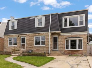 3037 Ernst St, Franklin Park, IL 60131