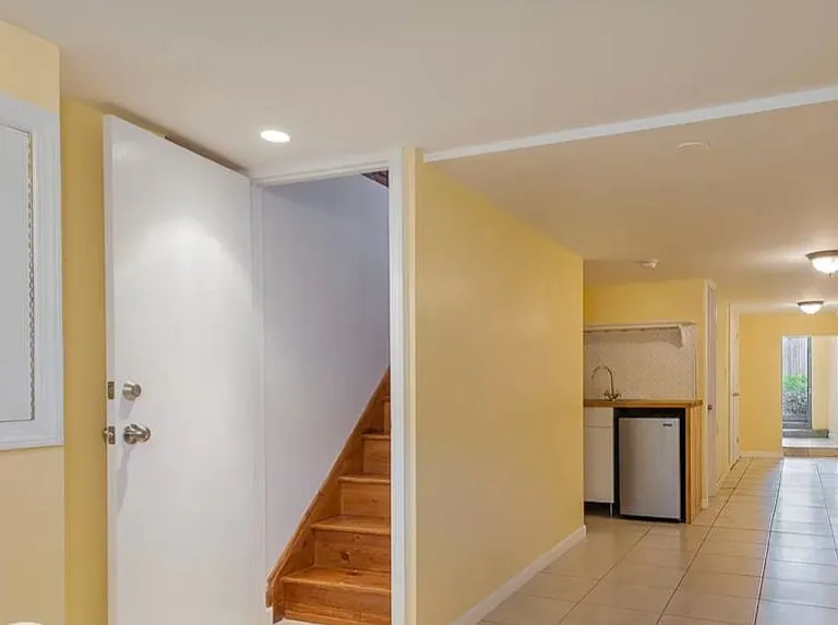 1521 Dean St #1 — Photo 5