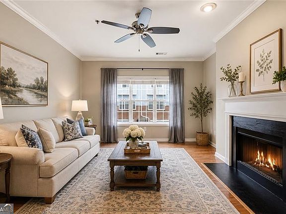 5th image of 1006 Vinings Forest Ln SE #10