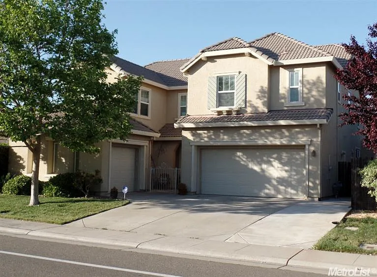 5505 Matina Dr photo 1
