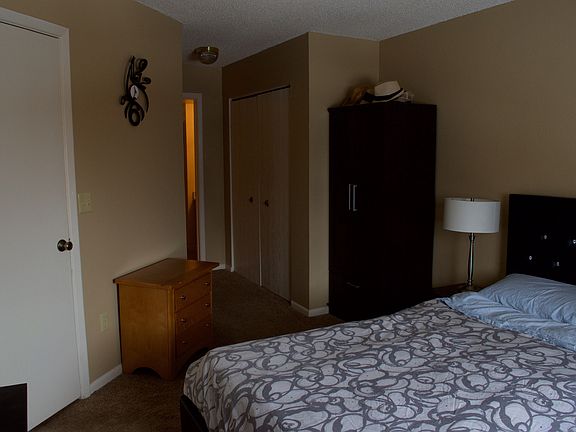 Large Master Bedroom, space for a wardrobe