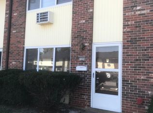 7206 Hazelcrest Dr, Hazelwood, MO 63042