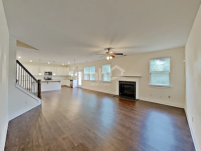 1084 Adams Haven Bnd — Photo 5