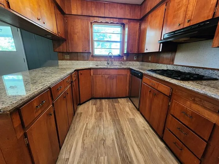 5 Cliffwood Cir — Photo 3