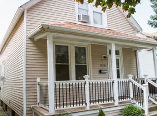 13410 S Houston Ave, Chicago, IL 60633