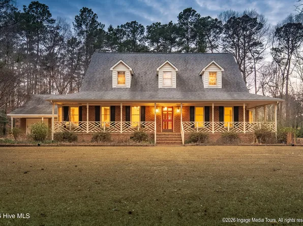 1296 Worthington Lane, Greenville, NC 27858