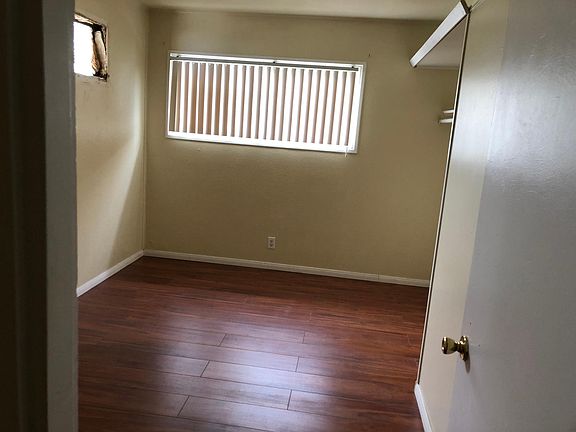 4th image of 85486 Cairo Ave