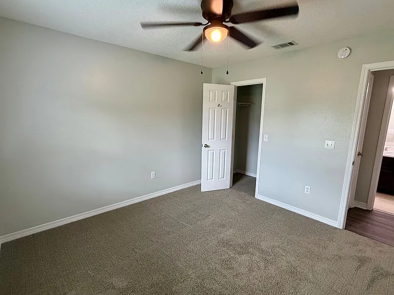 4633 Ridge Pointe Dr — Photo 11