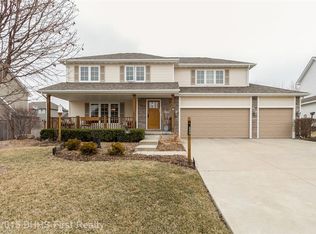 2637 NW 159th St, Clive, IA 50325