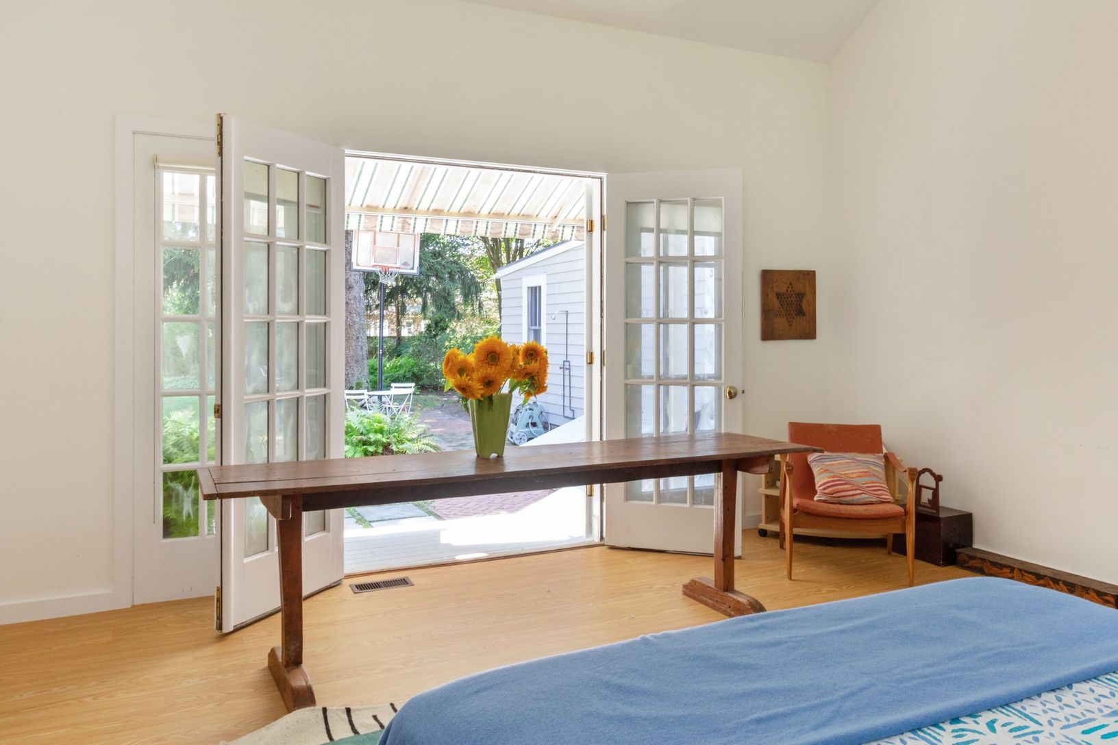 Main floor mastersuite