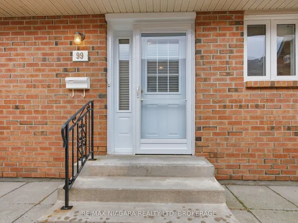 122 Bunting Rd #99, Saint Catharines, ON L2P 3X7