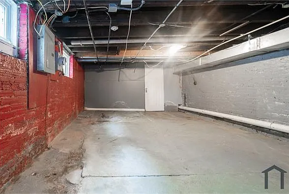 100 S Monastery Ave — Photo 22