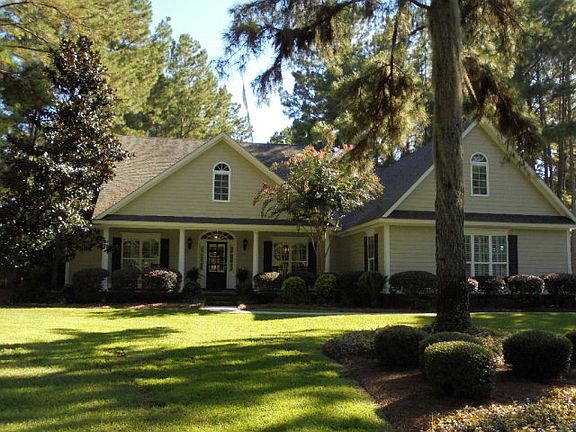 2nd image of 5532 Acacia Pl