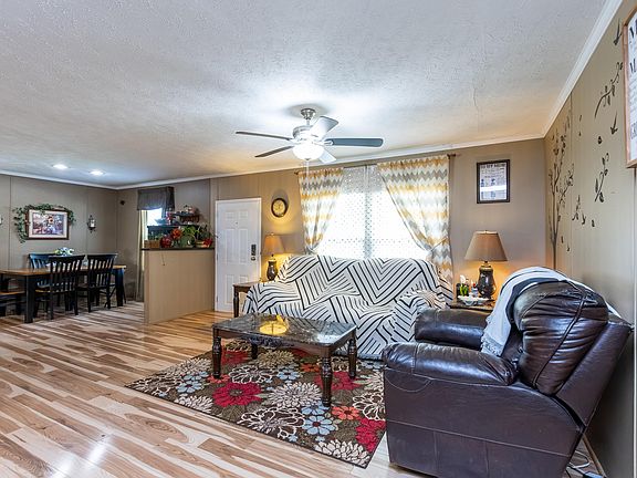 3rd image of 655 Brownings Corner Rd