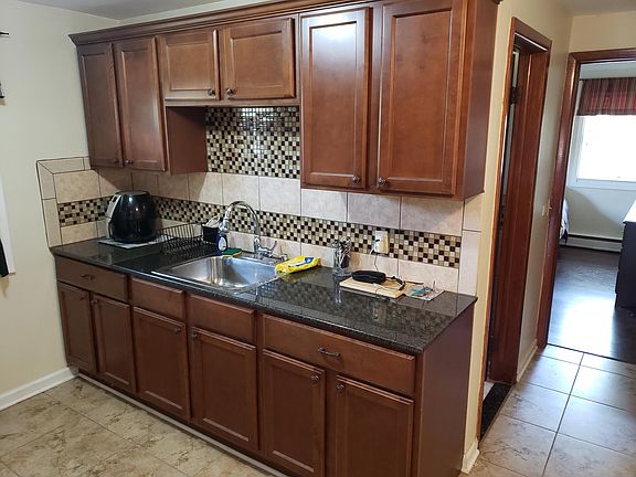 2nd image of 467 North Ave APT 3