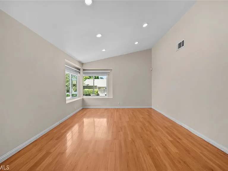 14071 Fenton Ln — Photo 13