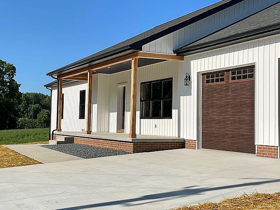 2nd image of 5142 S State Road 65