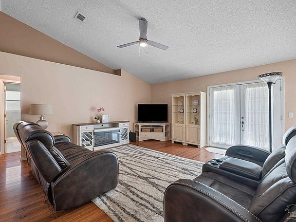 5th image of 6655 Ridge Crest Dr