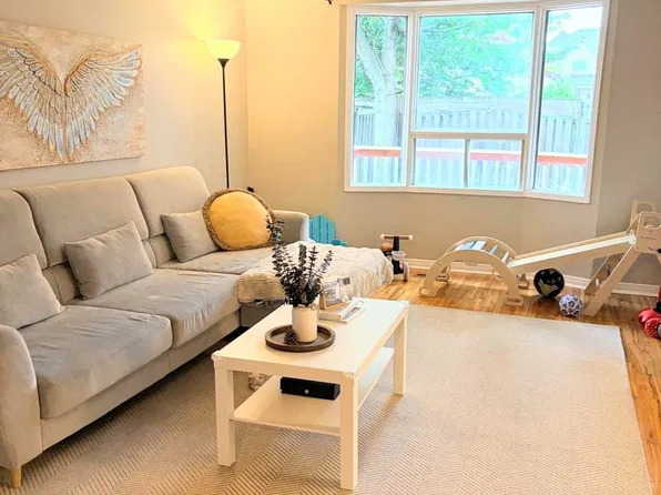 85 Barnes Dr, Ajax, ON L1S 5E7