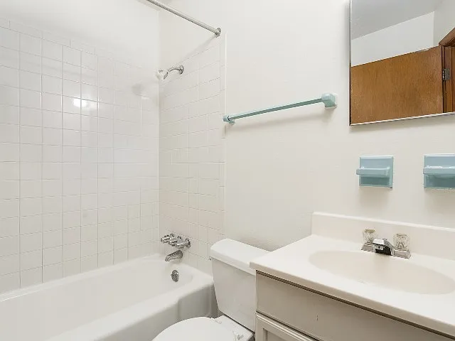 Oakland 1BR Oakland 1BR