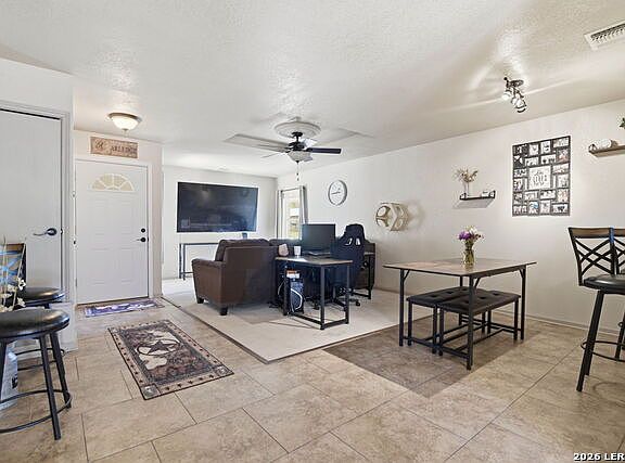 4th image of 4827 Casa Grande St