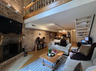 2828 N Burling St APT 106, Chicago, IL 60657