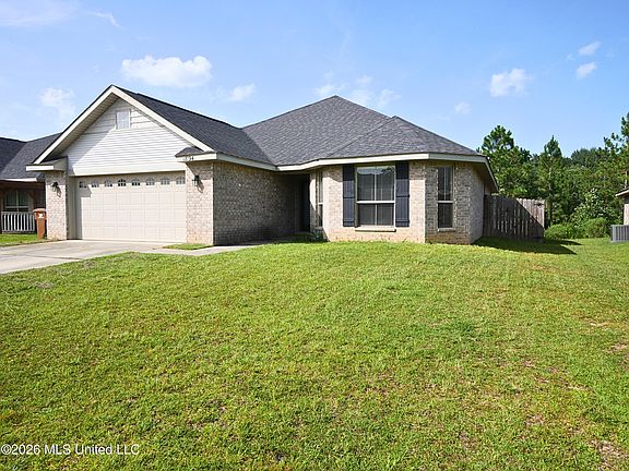 3rd image of 18194 Tiffany Renee Dr