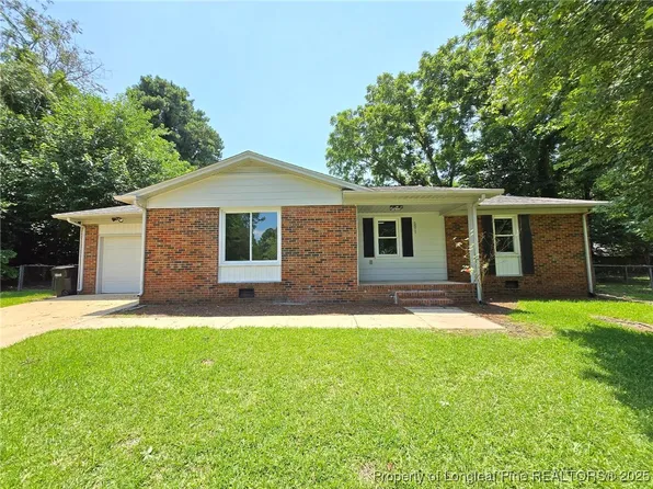 5971 Monterey Ct, Fayetteville, NC 28314