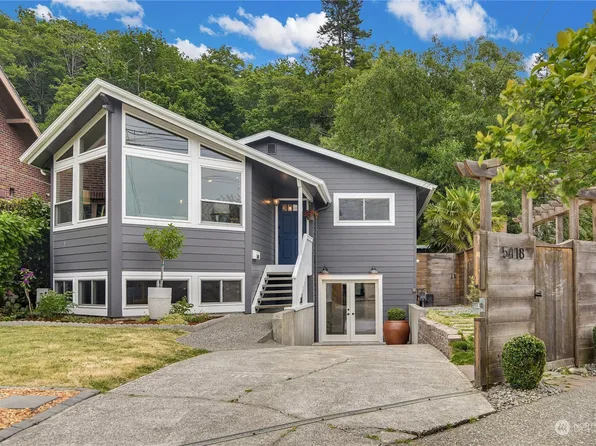 5418 Beach Drive SW, Seattle, WA 98136