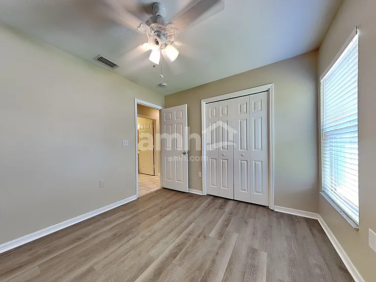 10419 Salisbury St — Photo 13