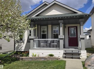 2078 Tanner Wynd NW, Edmonton, AB T6R 2S4