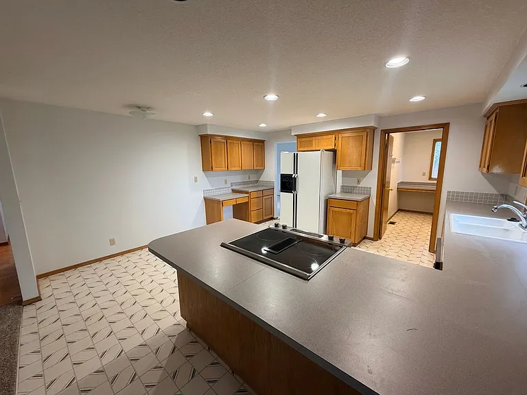 1835 NE 56th Ave — Photo 9