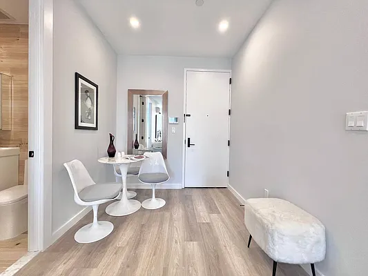 Rented by Elmord Management LLC | media 14