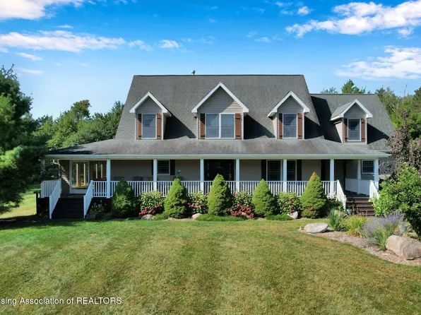 11744 E Grand River Ave, Portland, MI 48875