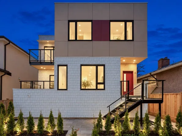 3391 Price St #3, Vancouver, BC V5R 5P8