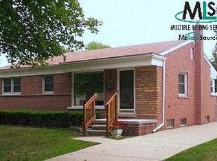 28236 Townley St, Madison Heights, MI 48071