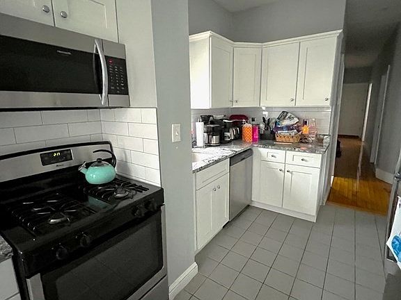 2nd image of 41 Ardell St APT 1
