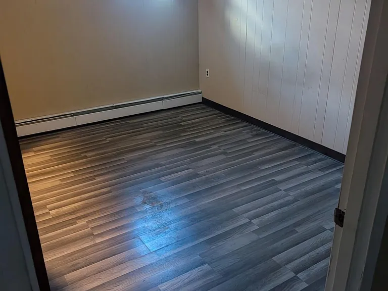910 Decker St #1 — Photo 6