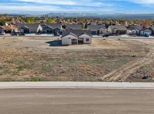 BLOCK-7 Pinewood St LOT 10, Montrose, CO 81401