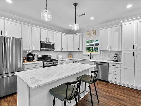 5th image of 2571 Craig Farm Rd