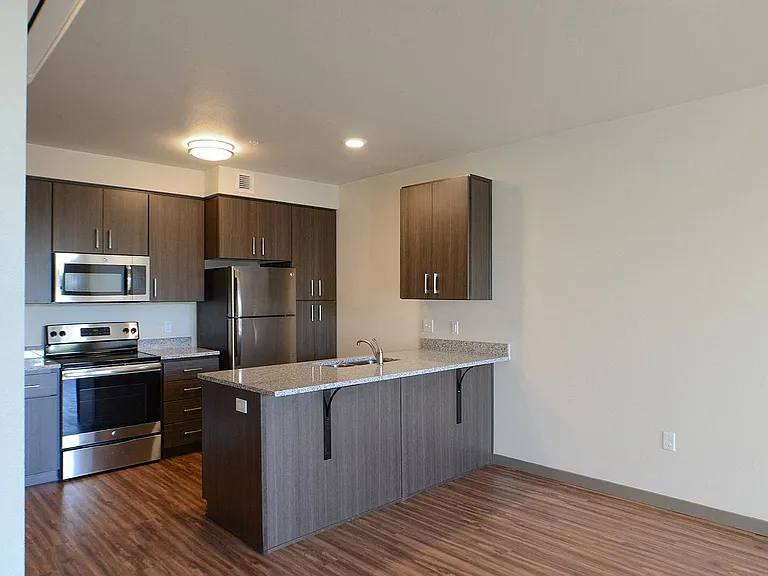 2621 NE 7th Ave — Photo 7
