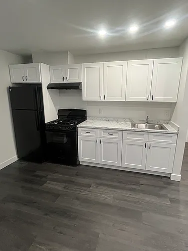24 Darnell Ln #2 Photo 1