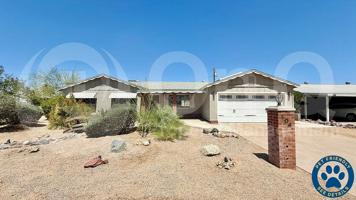 3 bed, 2.0 bath, 1471 sqft, $2,574 — Photo 1