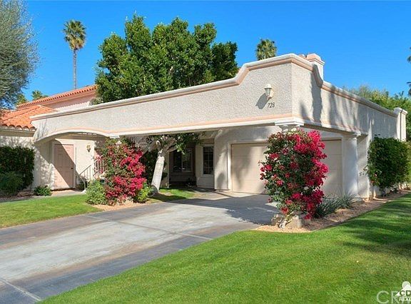 2nd image of 728 Vista Lago Dr N