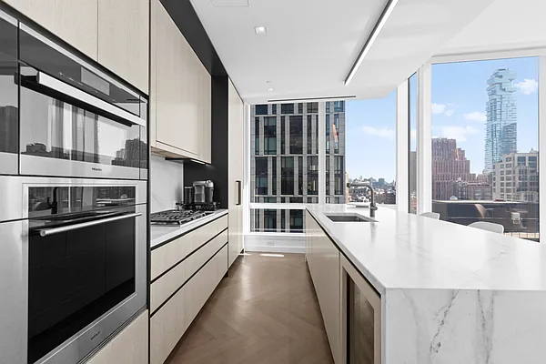 Rented by HomeDax Real Estate | media 20