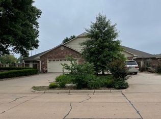 521 - 523 E Rogers, Stillwater, OK 74075