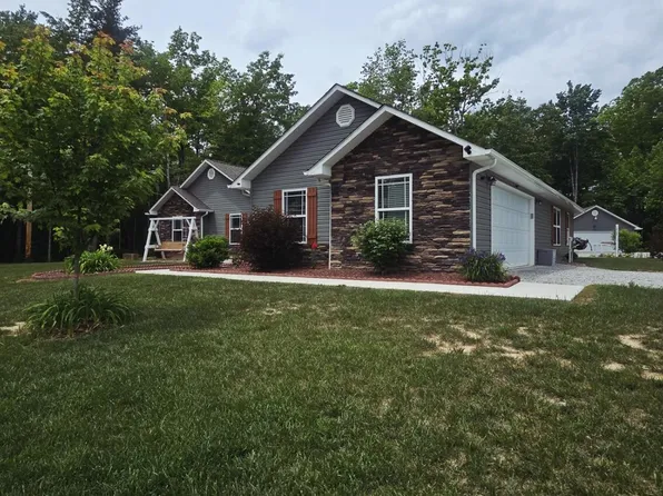 354 Kayla Ln, Oneida, TN 37841