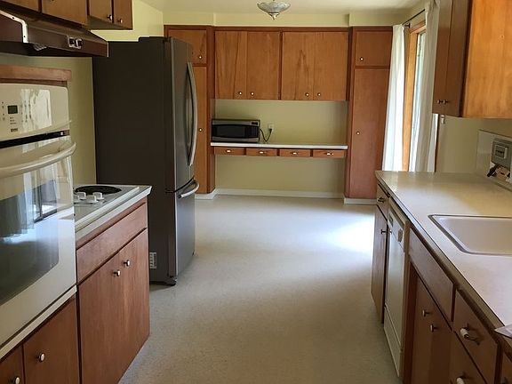 5th image of 12569 SE 52nd St