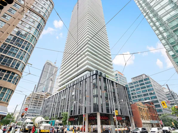 25 Richmond St E, Toronto, ON